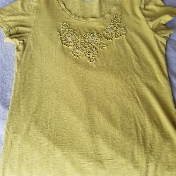 Banana Republic Medium Embellished Tee - Picture 2 of 4